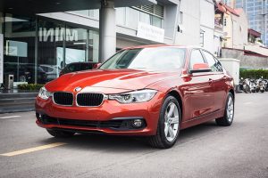 Có nên mua xe BMW 320i cũ hay không? Ưu nhược điểm xe là gì?