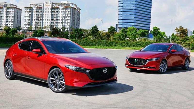 So sánh Mazda 2 và Mazda 3: “kẻ tám lạng người nửa cân”