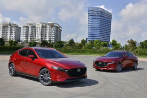 So sánh Mazda 3 Deluxe và Luxury: phiên bản nào “xịn” hơn?