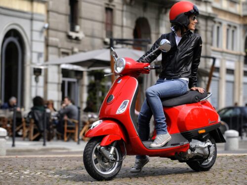 “Xe Vespa của hãng nào” và câu trả lời ít ai biết!