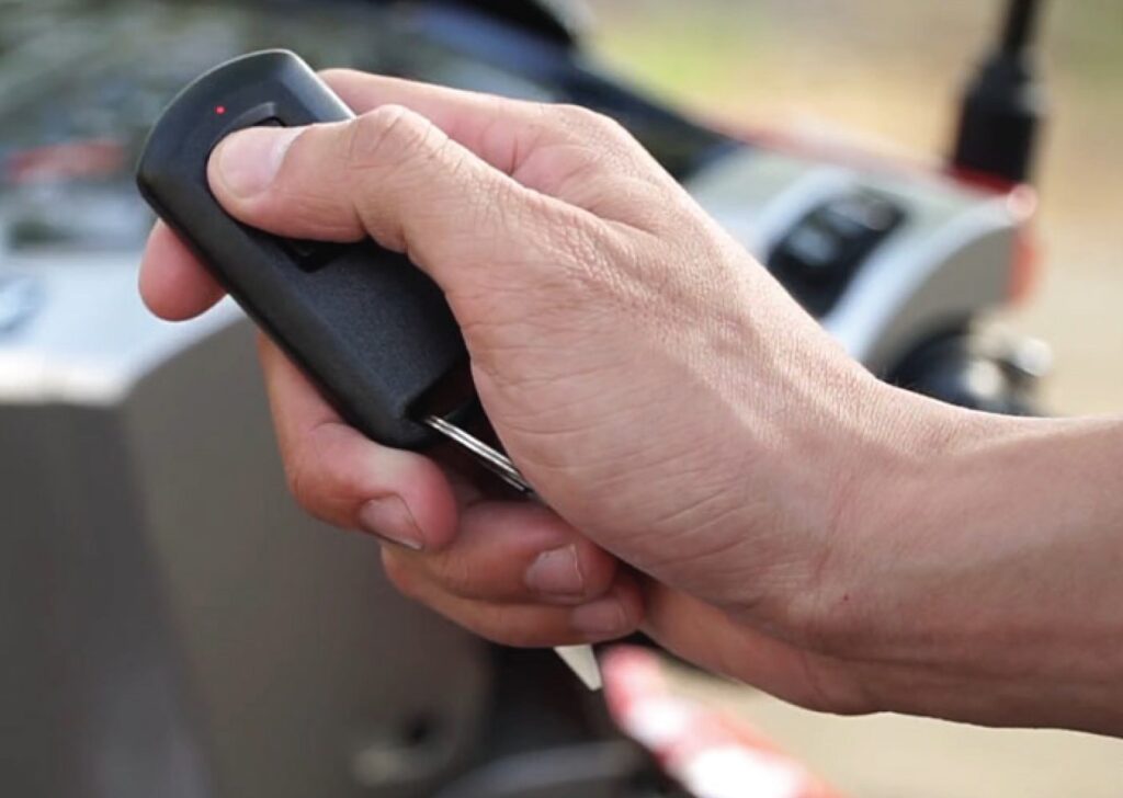 Xe SH bật chìa khóa không lên điện