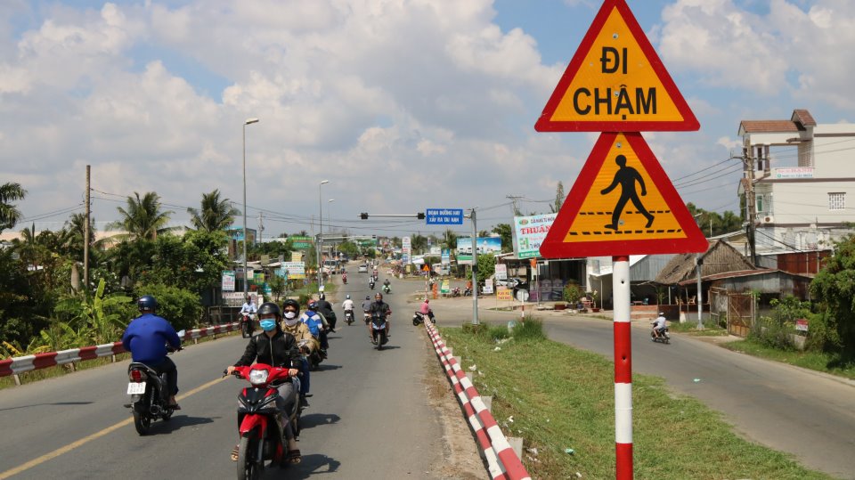 Danh sách các biển báo nguy hiểm giao thông đường bộ 2023 các biển báo nguy hiểm thumbnail