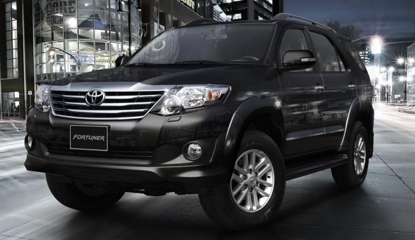 Toyota Fortuner 2010 - 2012