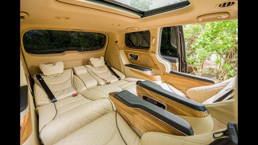 Kia carnival độ nội thất