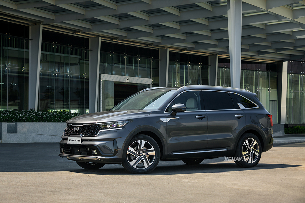 Lịch sử đời xe Sorento