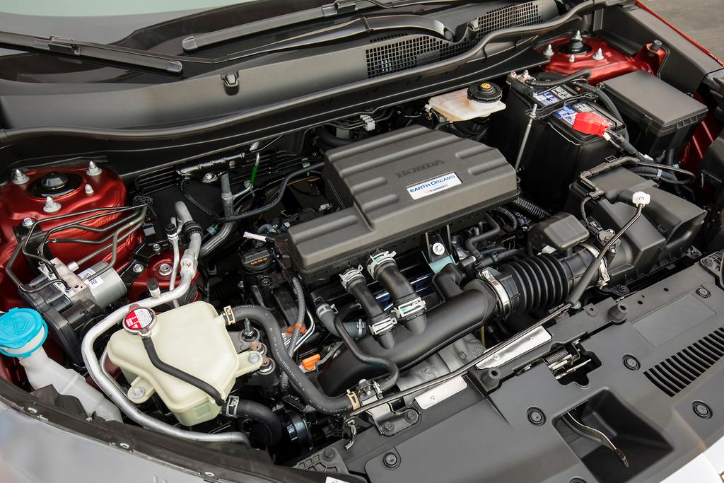 kiểm tra khoang động cơ Honda CRV