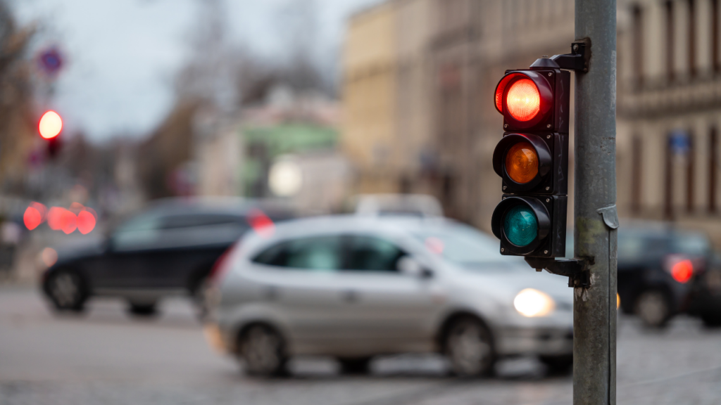 loi-vuot-den-do-xe-may