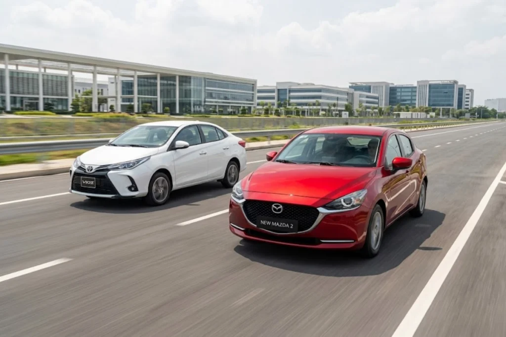 so sánh Mazda 2 và Vios

