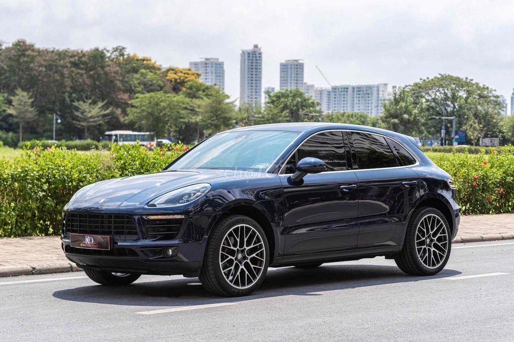 Porsche Macan - Mẫu xe 5 chỗ gầm cao hạng sang năng động, thể thao