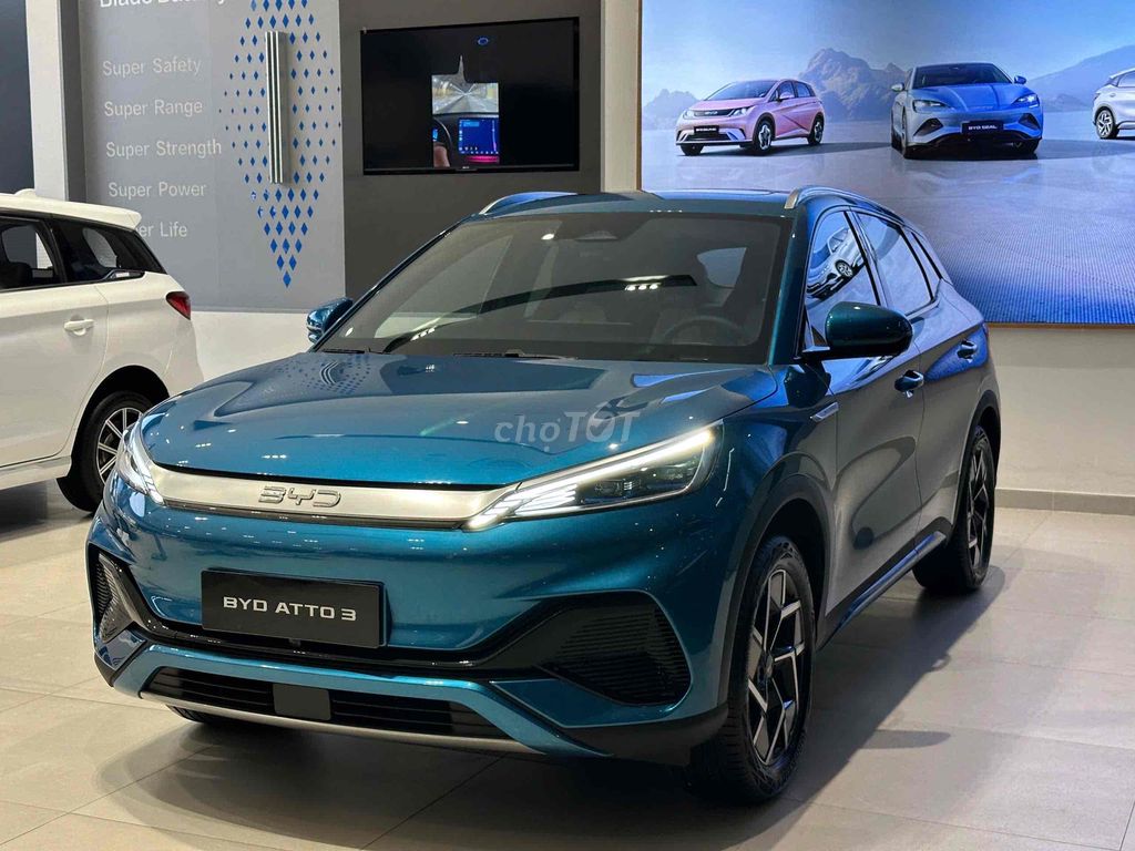 BYD Atto 3 - Mẫu xe gầm cao cỡ nhỏ hiện đại, thân thiện với môi trường