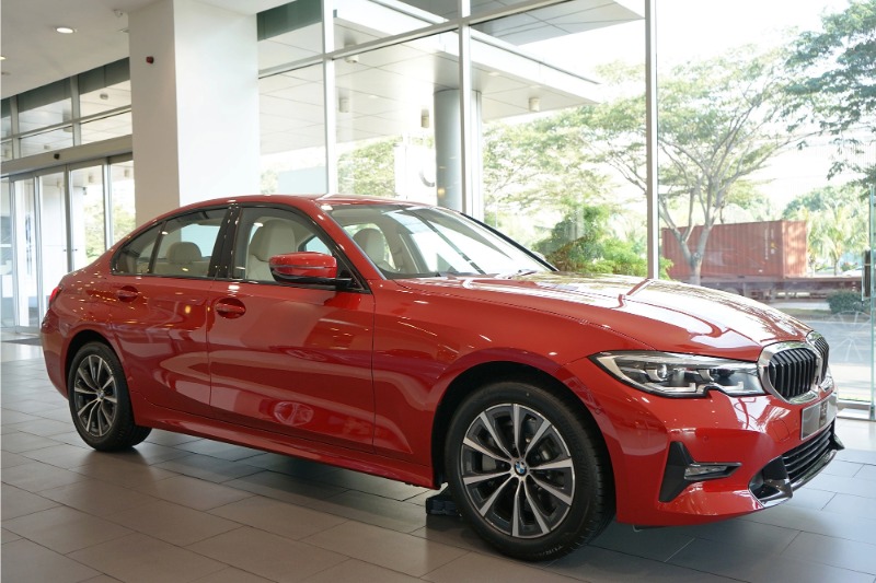 BMW 3 Series luôn khẳng định được vị thế trong phân khúc sedan hạng sang với thiết kế tinh tế, sang trọng