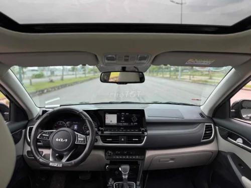 Kia Seltos Premium 1.4 AT - Hình 9