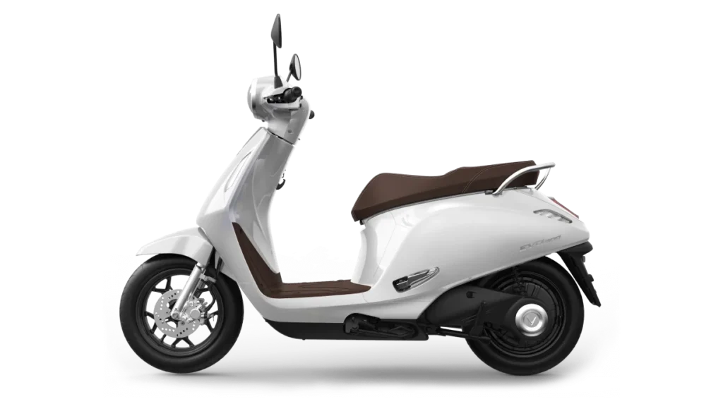 Vinfast Evo 200 Trắng