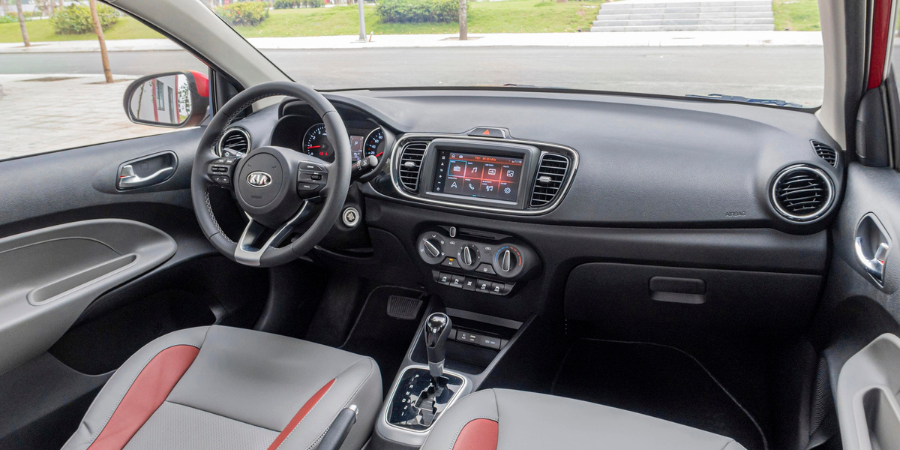 Kia Soluto - Cụm đèn hậu