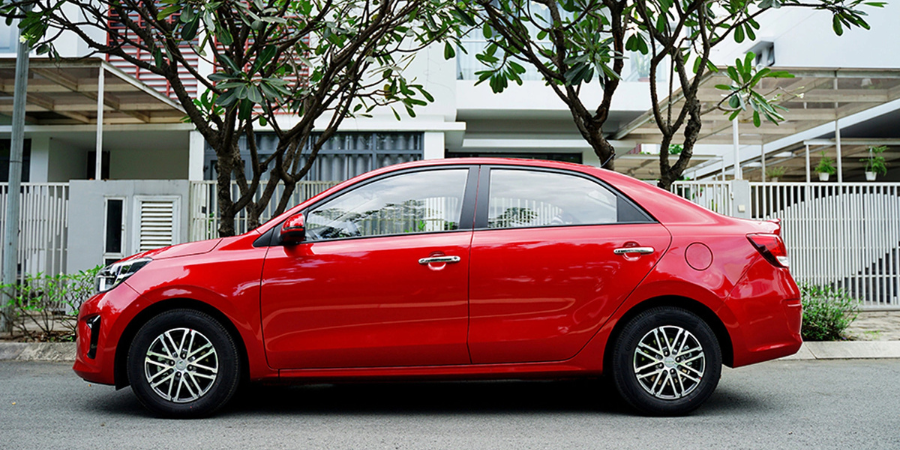 Kia Soluto - Không gian nội thất