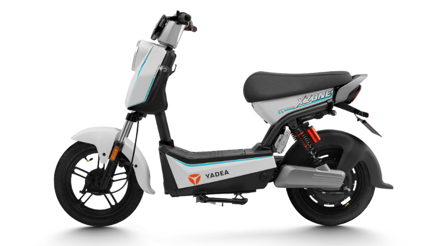 Yadea X-Zone - Trắng Mặt Trăng Yadea X-Zone màu Trắng Mặt Trăng