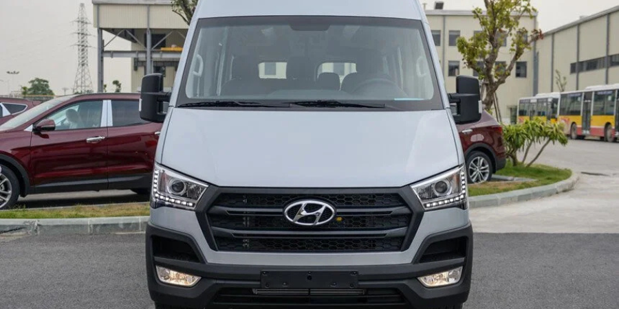 Xe Hyundai Solati 16 chỗ
