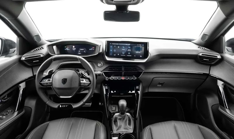 Nội thất hiện đại và tiện nghi Peugeot 2008 2025