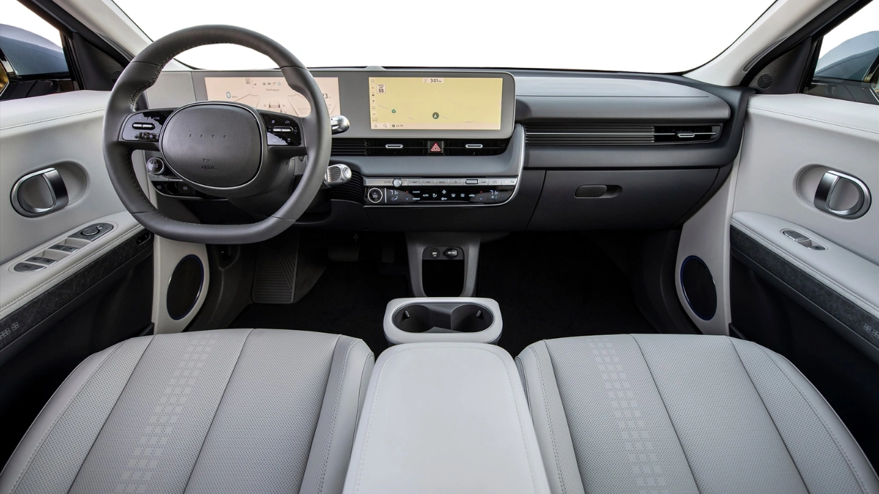 Hyundai Ioniq 5 - Chi tiết đèn hậu Pixel