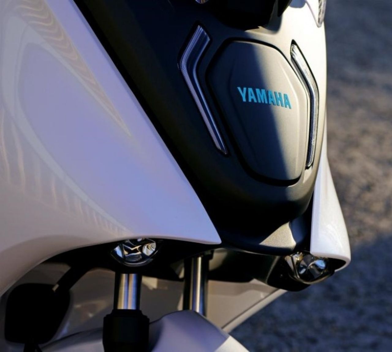 Đuôi xe Yamaha E01