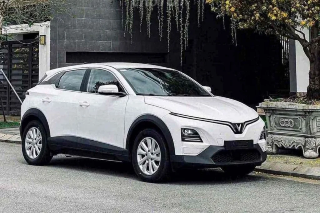 người dùng đánh giá VF6