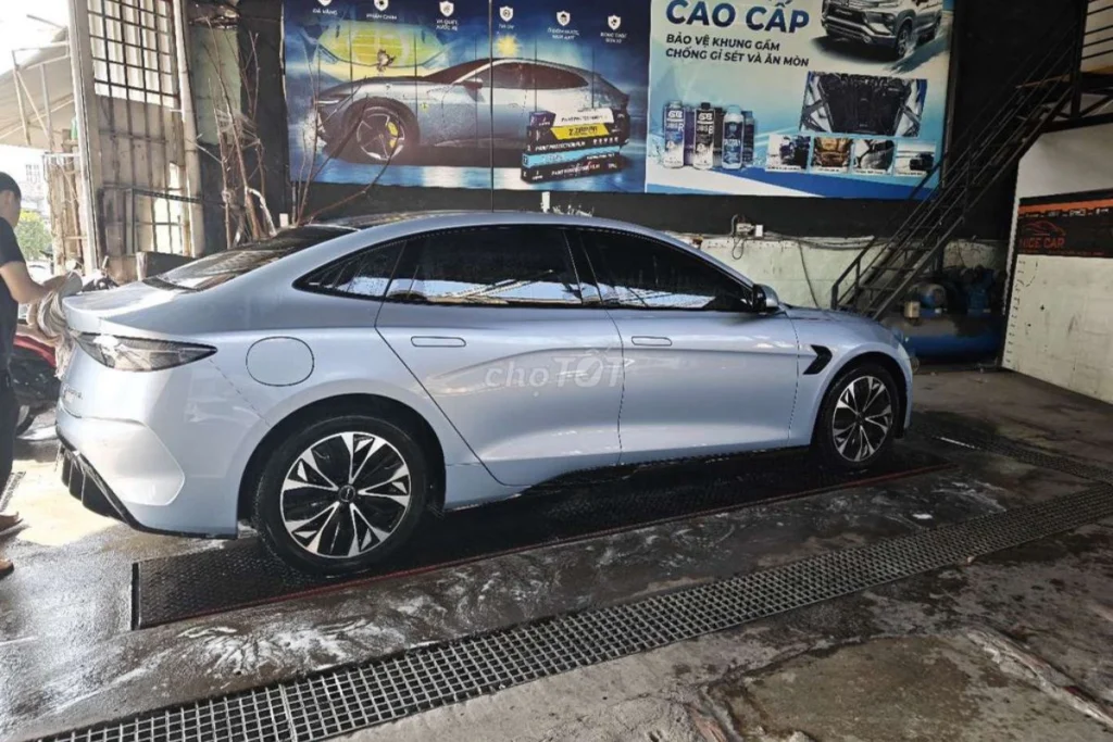 review BYD Seal hình 2