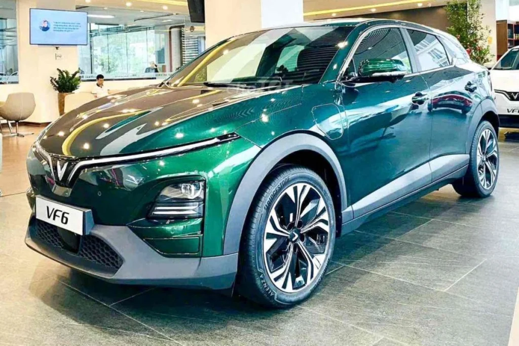 so sánh VF6 Eco và VF6 Plus hình 1