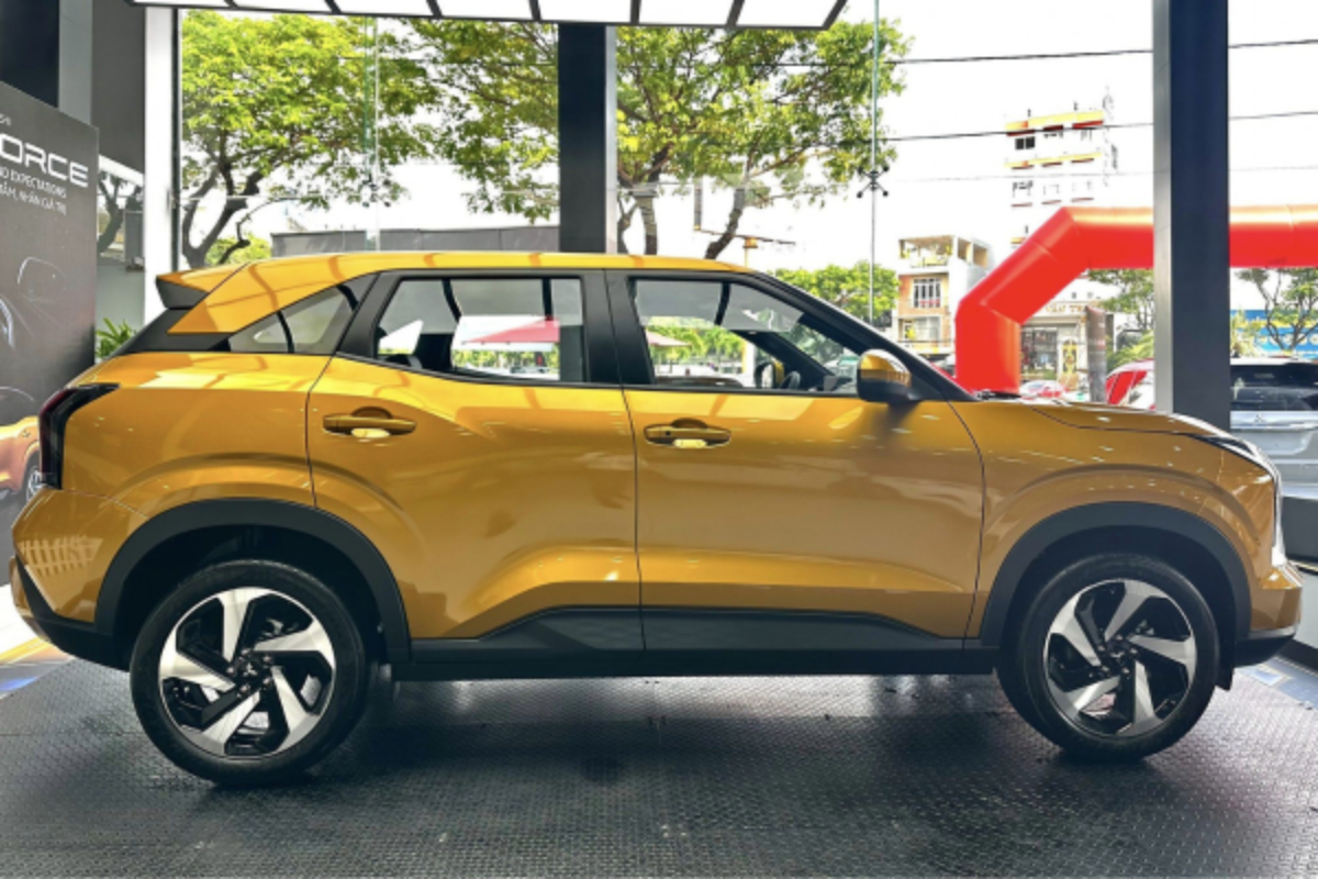 kích thước xe Mitsubishi Xforce hình 2
