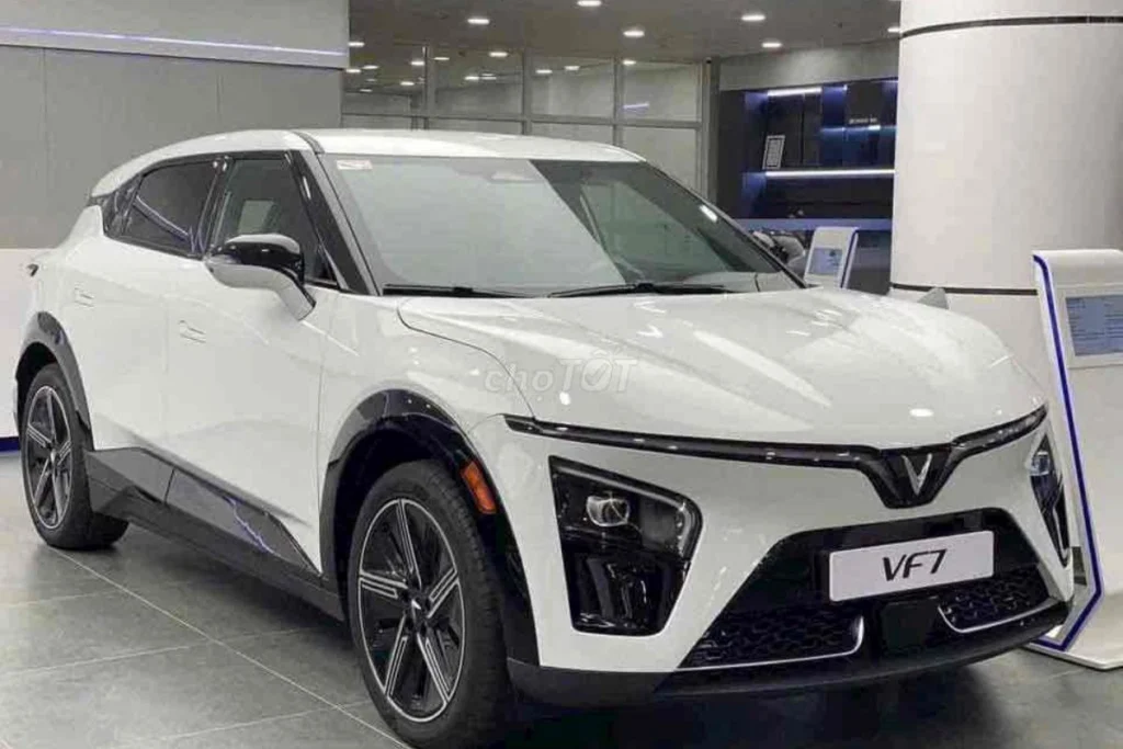 VF7 đi được bao nhiêu km hình 1