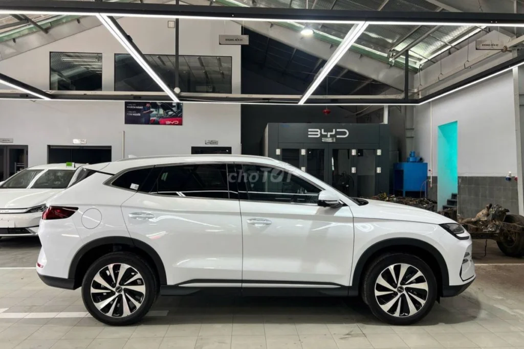 Nội thất BYD Sealion 6 hình 2