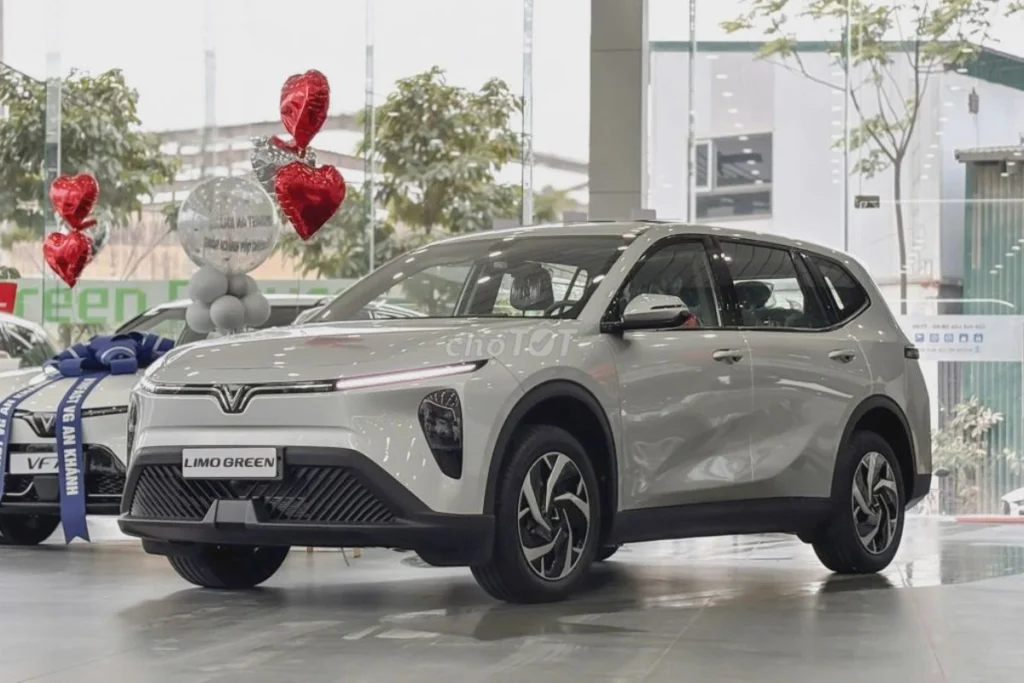 Limo Green mấy chỗ hình 1