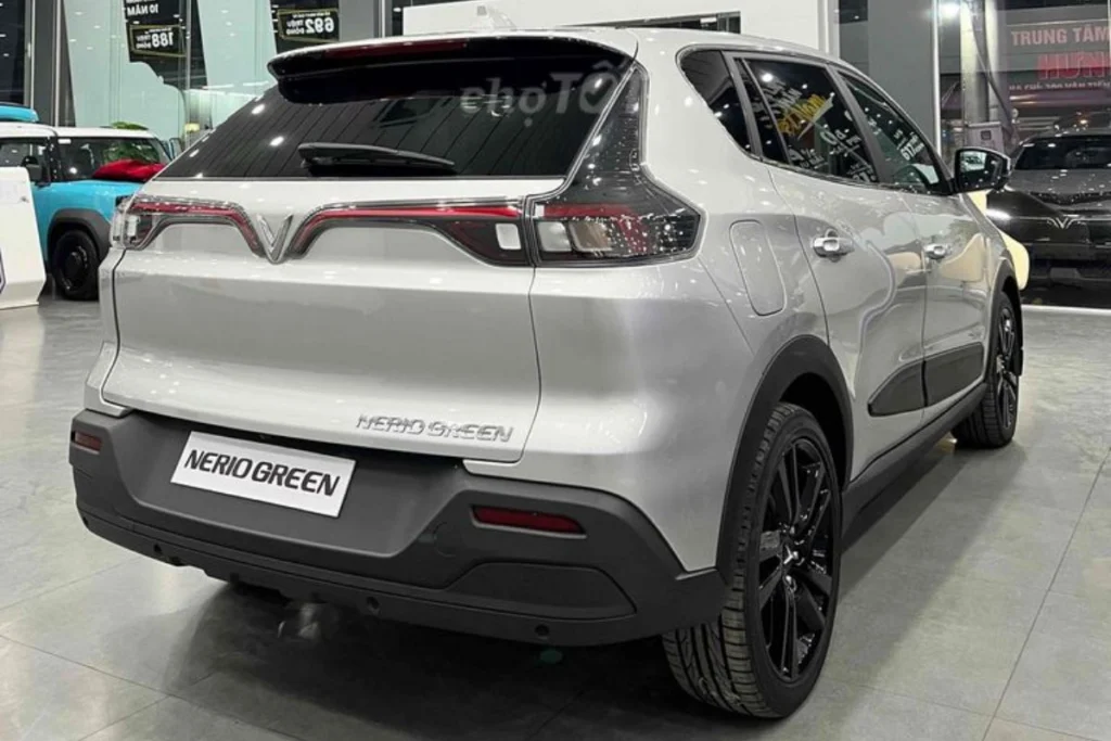 bảng màu xe Nerio Green hình 2