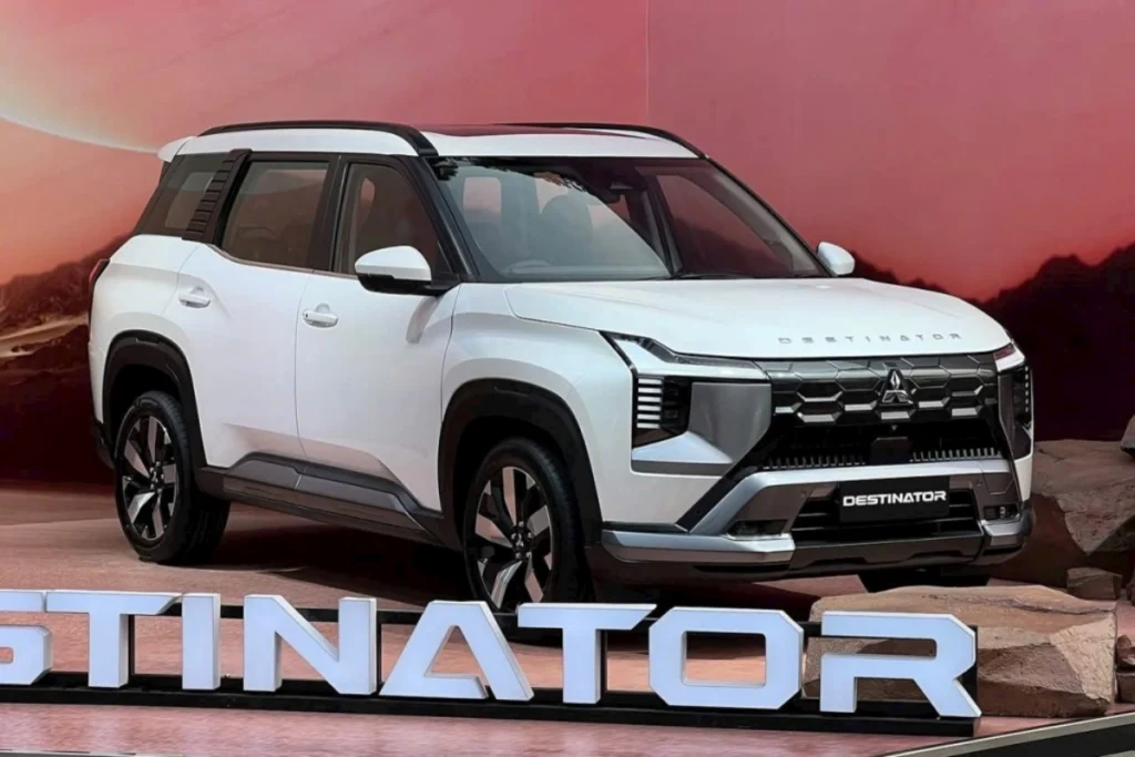 Mitsubishi Destinator mấy chỗ hình 3