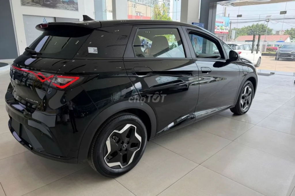 thông số kỹ thuật BYD Dolphin hình 2
