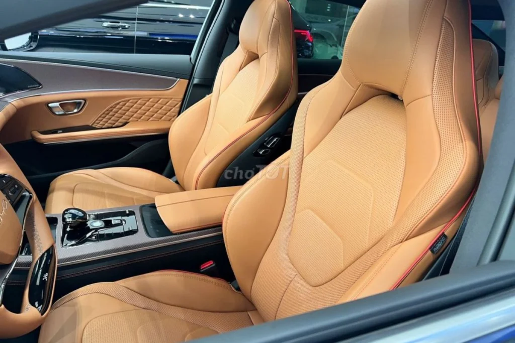 nội thất BYD Han hình 1