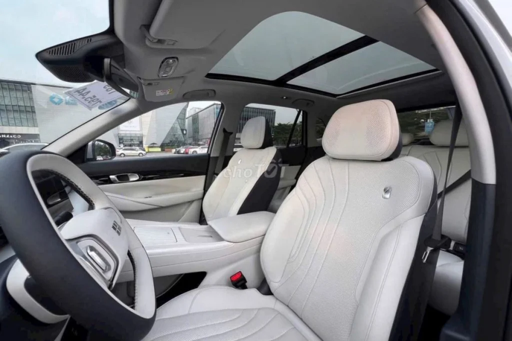 nội thất Geely EX5