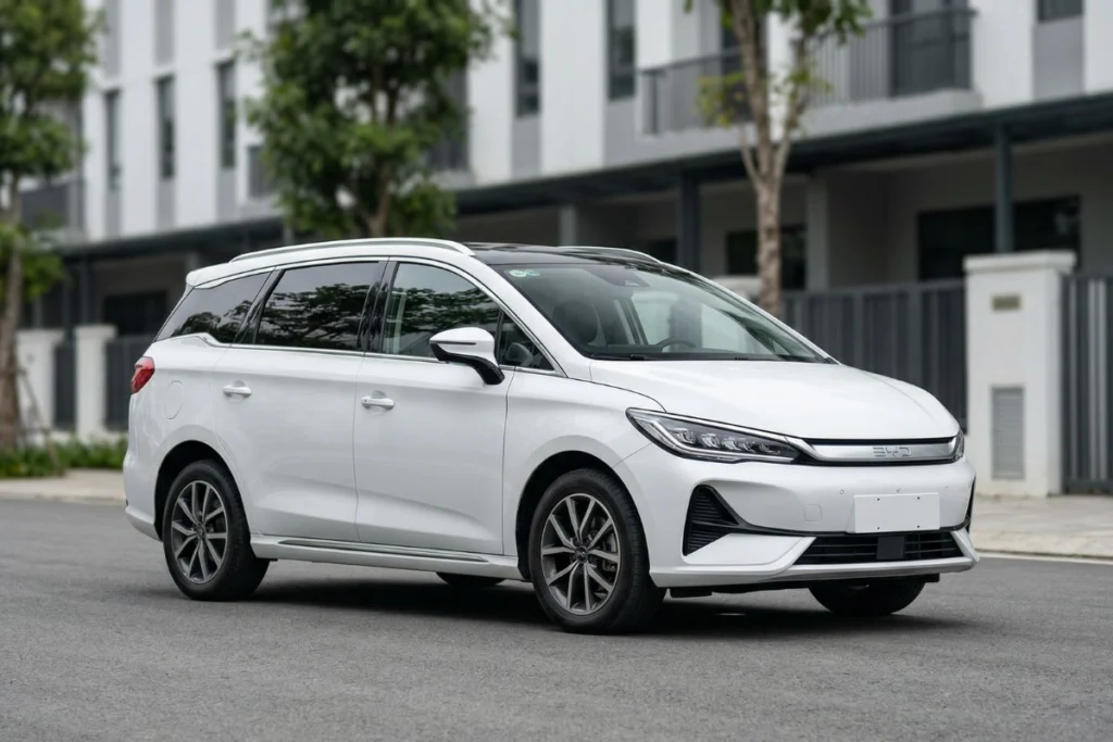 Kích thước BYD M6