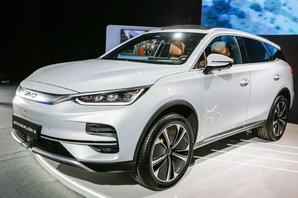 review BYD Sealion 8