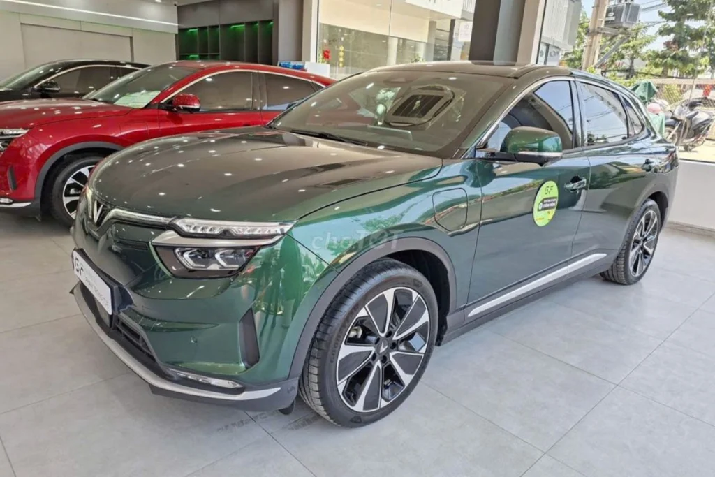 bảng màu xe VF8 hình 2