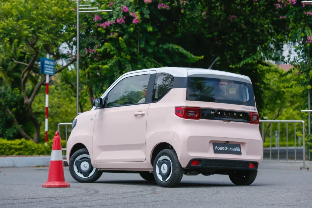 thông số kỹ thuật Wuling Hongguang Mini EV hình 2
