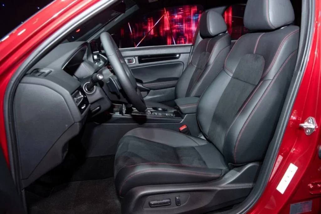 Honda Civic mấy chỗ