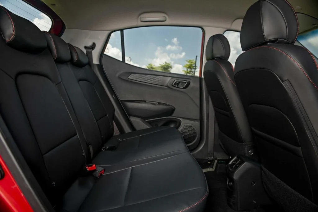 Thông số kỹ thuật xe Hyundai i10 hình 2