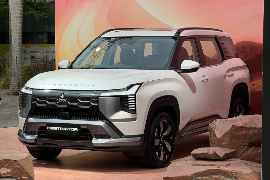 hướng dẫn sử dụng Mitsubishi Destinator hình 2