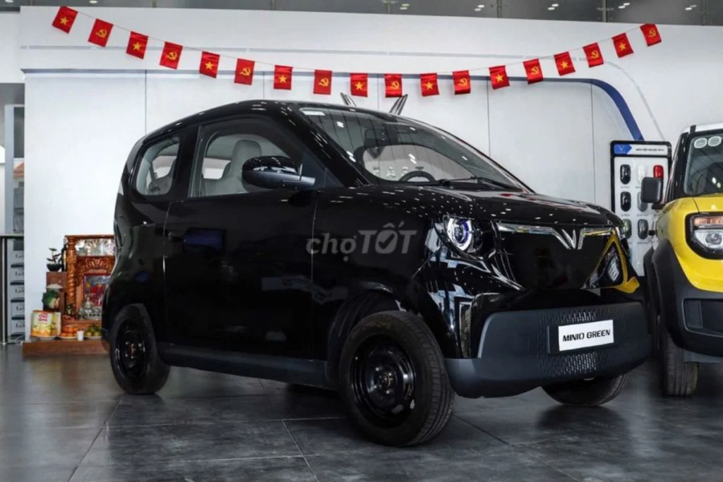 review Vinfast Minio Green