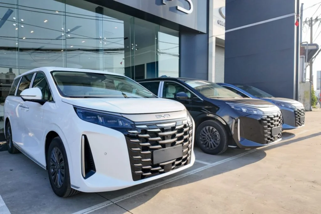 bảng màu xe BYD M9