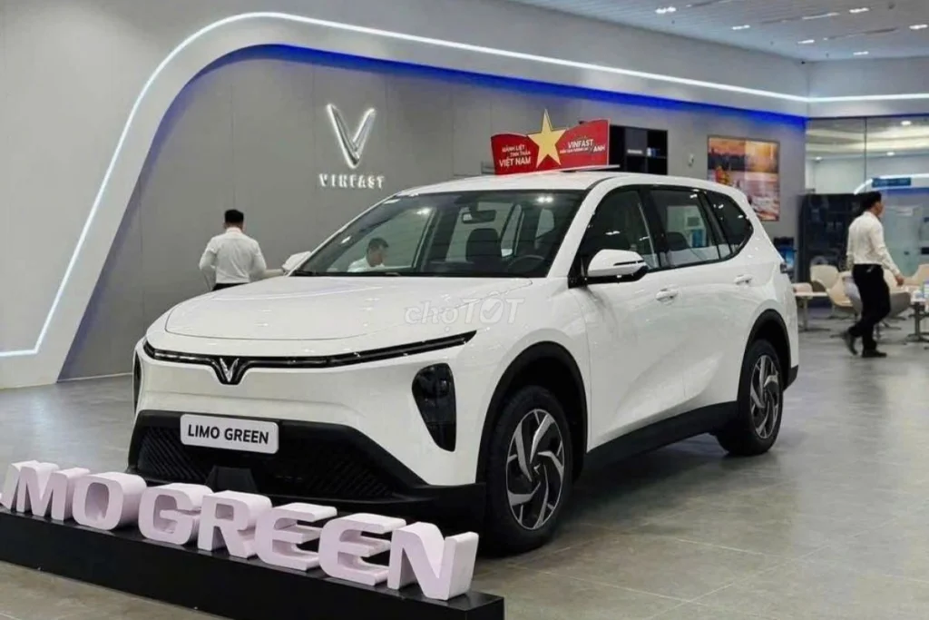 Limo Green đi được bao nhiêu km hình 1