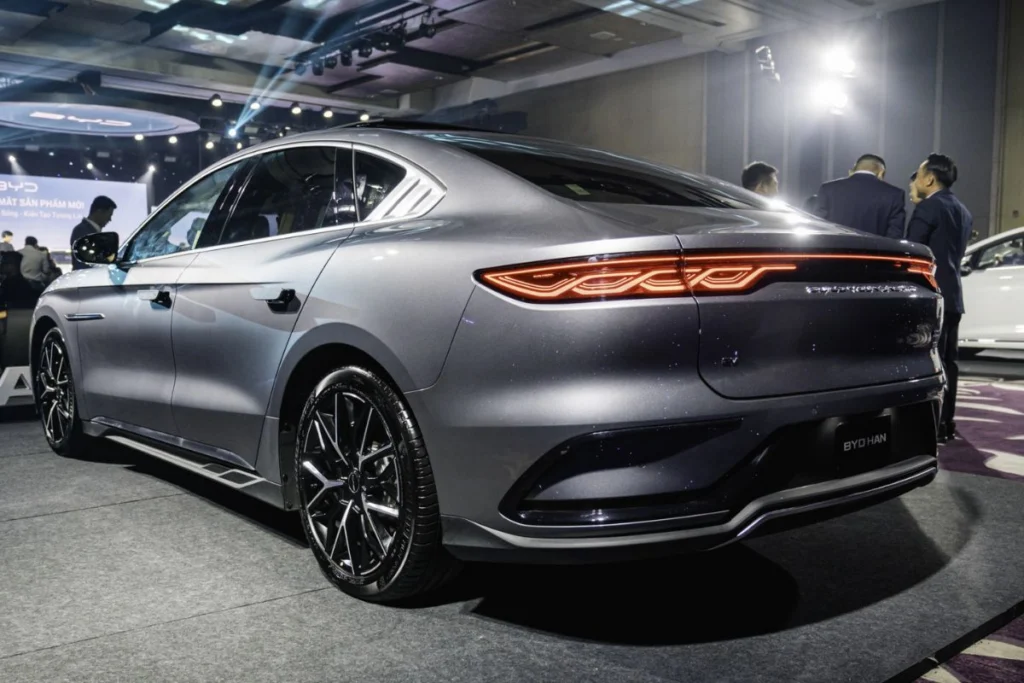 BYD Han mấy chỗ hình 2