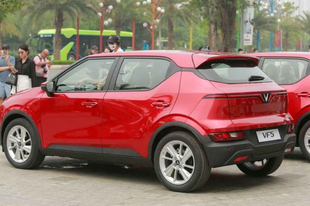 thông số kỹ thuật VF5 hình 2