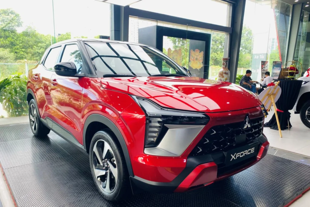 xe Xforce mấy chỗ