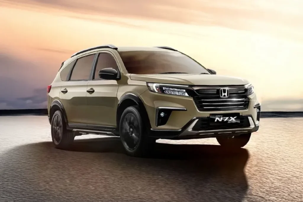 Bình xăng xe Honda BRV hình 2